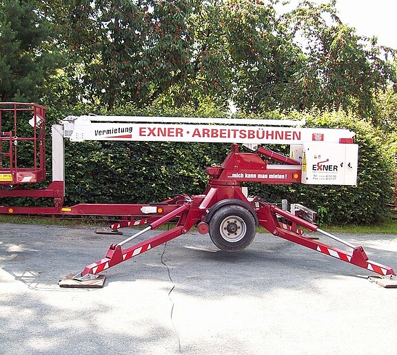 Anhänger Arbeitsbühne TMT 150 Anhänger Arbeitsbühne TMT 150