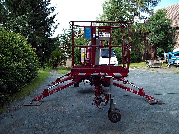 Anhänger Arbeitsbühne TMT 150