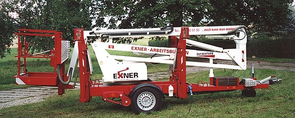 Anhänger Arbeitsbühne Aerial R12T