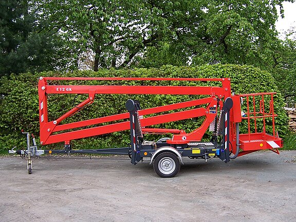 Anhänger Arbeitsbühne E 12 GK