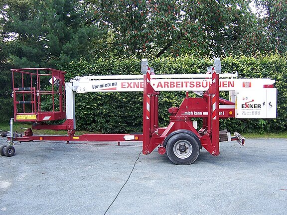 Anhänger Arbeitsbühne TMT 150