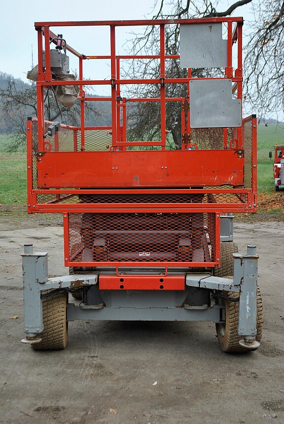 Scheren-Arbeitsbühne Skykack SJ6832 E